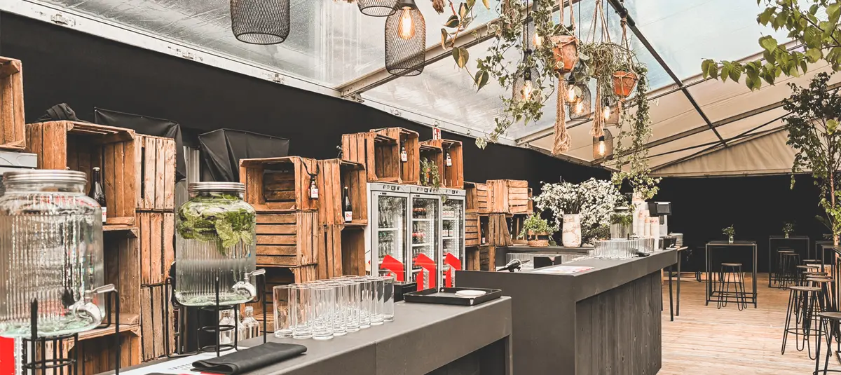 Sfeerverlichting en een stijlvolle vloer